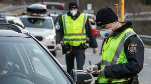 Austria ordena confinamiento a personas no vacunadas contra el Covid-19