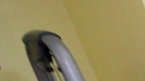 Joven muere aplastado por aparato de más de 650 libras en gimnasio de México