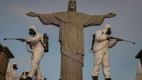 Ómicron ya está en Latinoamérica, identifican en Brasil los dos primeros casos