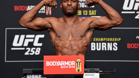 Kamaru Usman previo UFC APEX de febrero 2021.