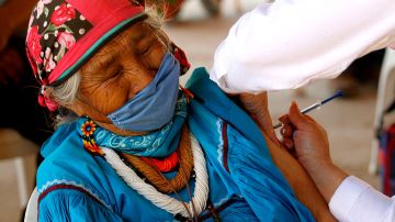 México estudia aplicar dosis de refuerzo de la vacuna contra la COVID-19 a adultos mayores