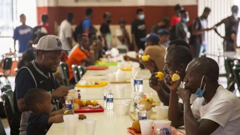 Inmigrantes haitianos en la zona fronteriza de México con Estados Unidos.