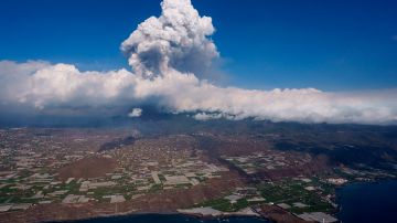 El volcán lleva más de 2 meses en erupción en La Palma.