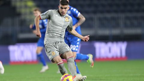 Johan Vázquez jugó su cuarto partido consecutivo como titular. (Foto: Getty Images)