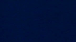 Ciudadana participa en el más reciente proceso electoral en Chile.