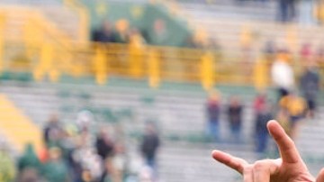 Aaron Rodgers en un partido con los Packers