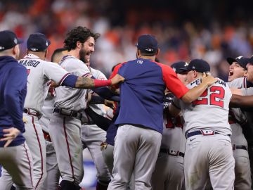 Los Bravos de Atlanta se alzaron con el título de la Serie Mundial luego de 26 años.