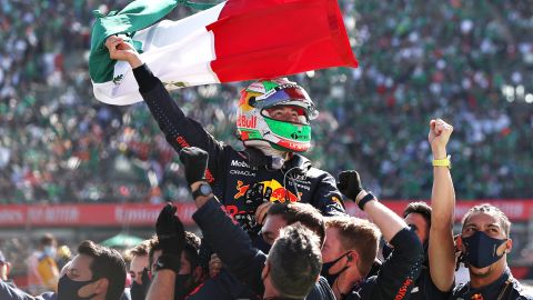 "Checo" Pérez espera triunfar en el GP de Brasil.
