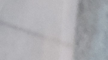 Muhammad Aziz (c) con miembros de su familia, a la salida del juzgado en Nueva York.