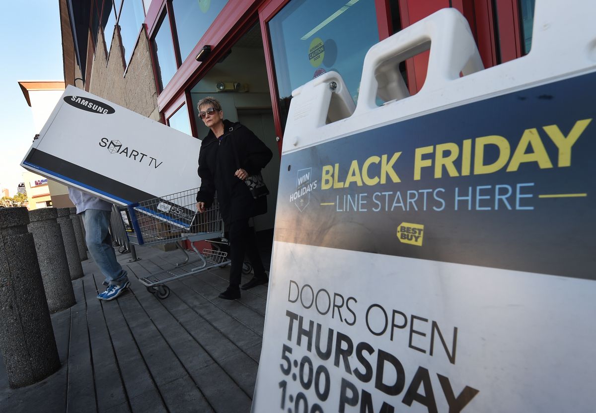 Black Friday Online Sales Fall For The First Time To $ 8.9 Billion