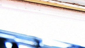 People line up to buy California Powerball lottery tickets at the famous Bluebird Liquor store, considered to be a lucky retailer of tickets, in Hawthorne, California on January 13, 2016. Record sales drove up the largest jackpot in US history to a whopping $1.5 billion as people dreaming of riches flocked across state lines and international borders to buy tickets. / AFP / MARK RALSTON (Photo credit should read MARK RALSTON/AFP via Getty Images)