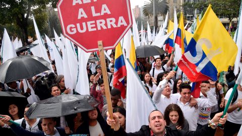 Biden decide sacar a las FARC de lista estadounidense de grupos terroristas