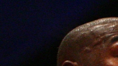 Oscar De La Hoya vs. Floyd Mayweather Jr.