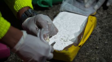 Policía de Nicaragua halla enterrados 208 kilos de cocaína en playa del Pacífico