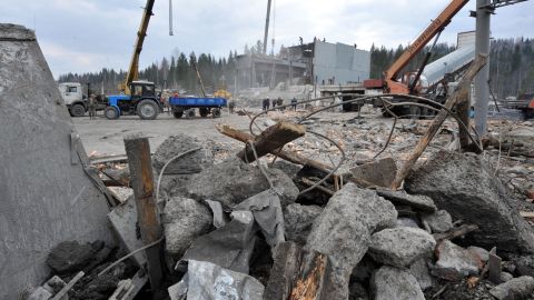 Reportan 52 muertos en accidente en mina de carbón en Rusia