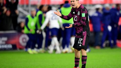 Hirving Lozano se perderá el partido ante Jamaica por acumulación de tarjetas.