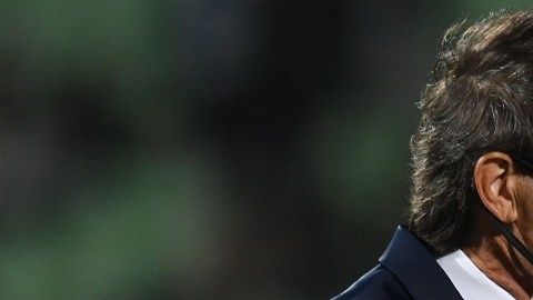 Almada no pudo ganar títulos en Santos Laguna.