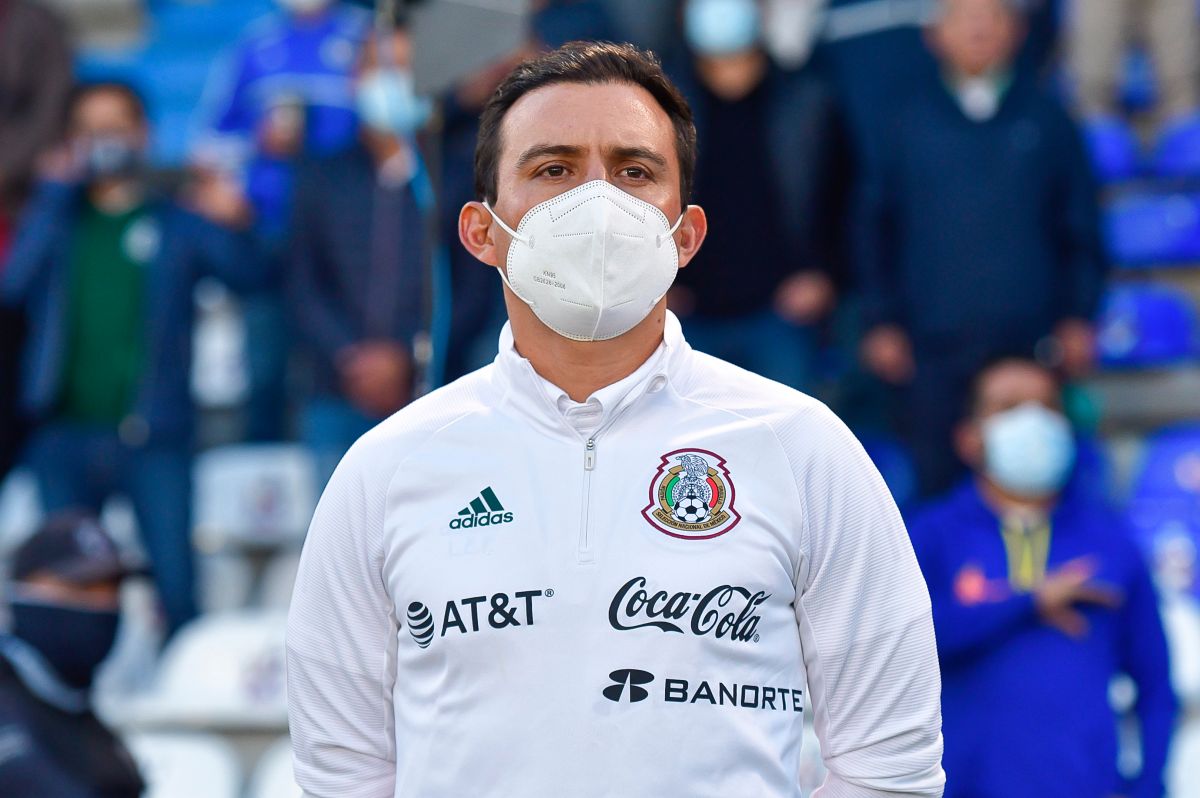 The coach of Mexico U-20 demands to see one of his stars in the senior team