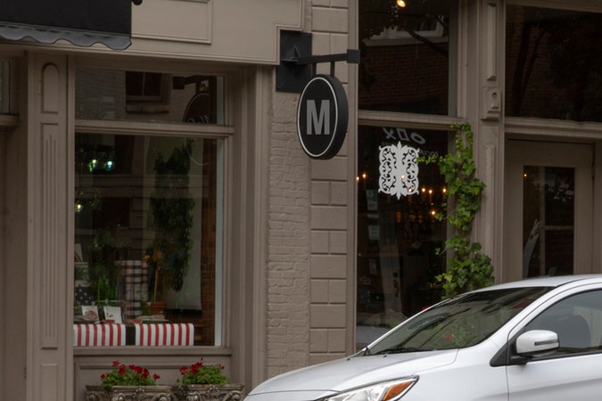 Foto lateral del Mitsubishi Mirage G4