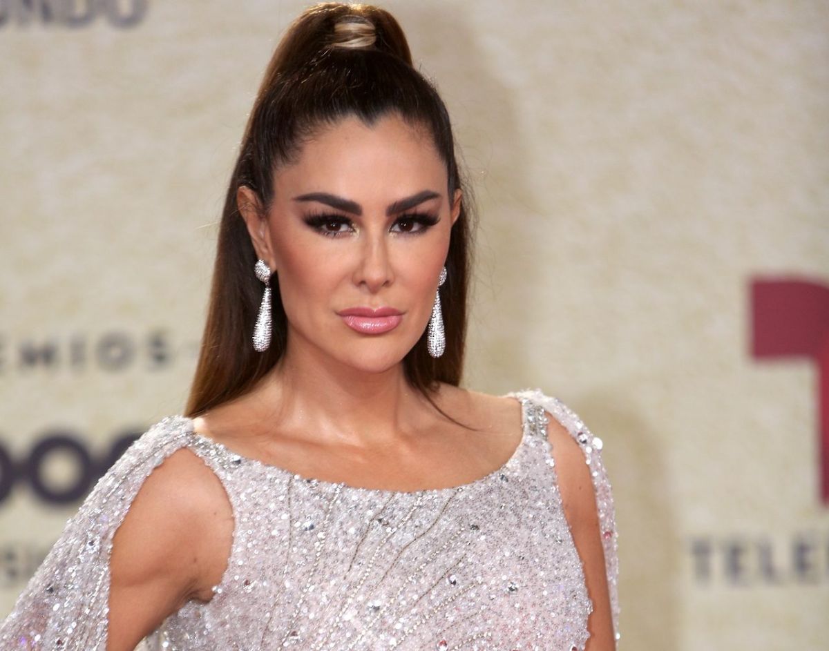 Ninel Conde Derrocha Sensualidad Con Un Body Negro La Opinión 9171