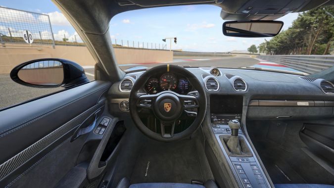Foto del interior del Porsche 718 Cayman GT4 RS