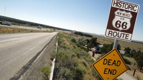Pueblo entero con 27 viviendas, cafetería y oficina de correos fue puesto a la venta en Nuevo México