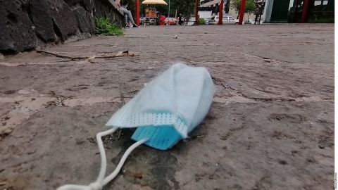 Cubrebocas son una fuente de contaminación en México.