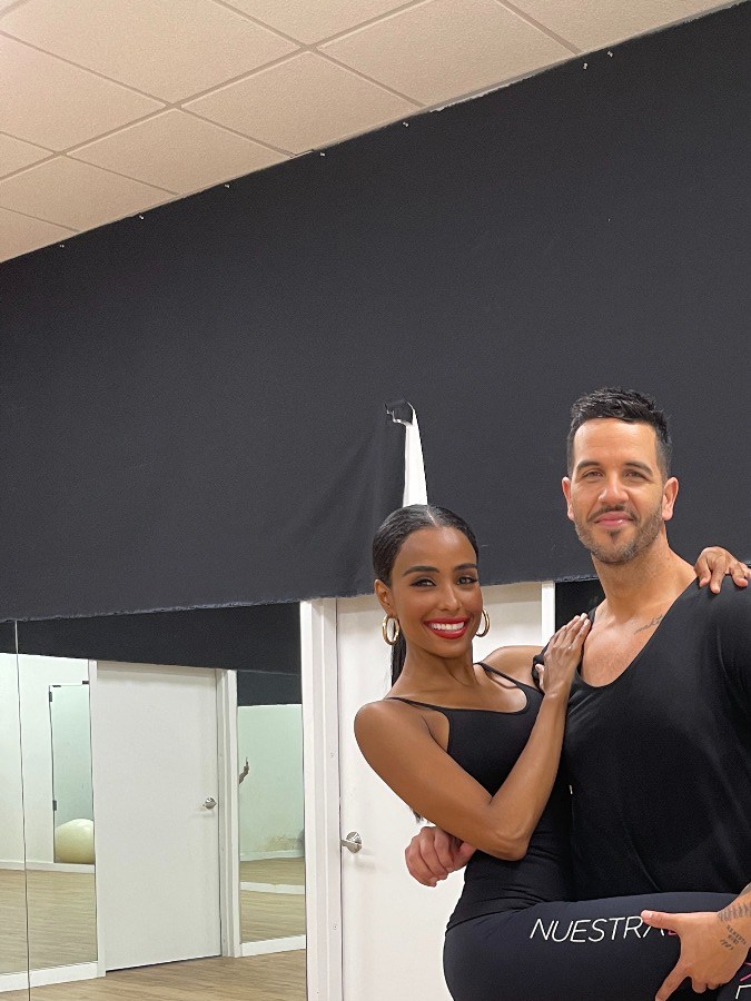 Génesis Suero bailará con Chef Yisus Díaz