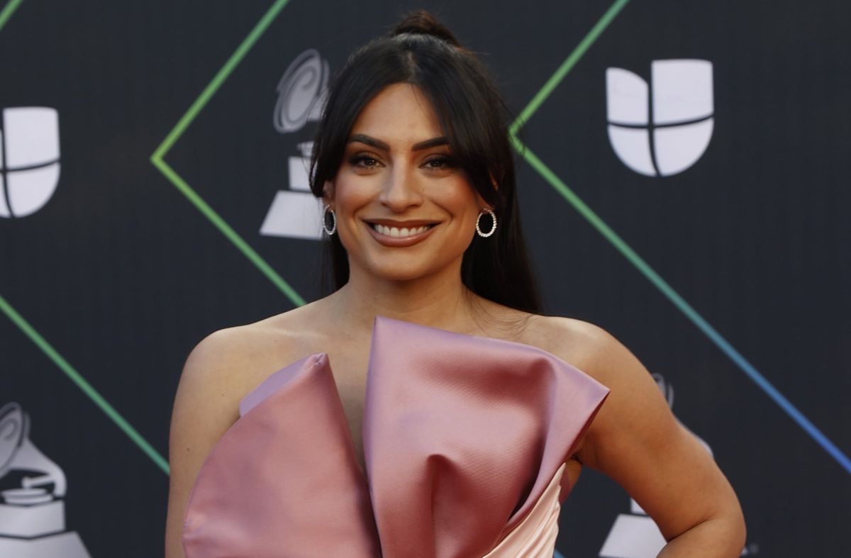Latin Grammys 2021 red carpet: Ana Brenda Contreras looked radiant and fans praised her