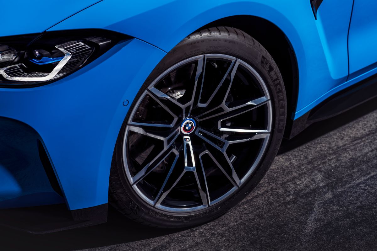 Detalle de una de las ruedas en los nuevos modelos de la BMW Motorsports
