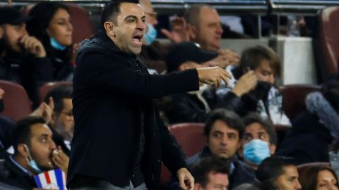 Xavi Hernández tuvo su primer gran fracaso como entrenador del Barcelona.