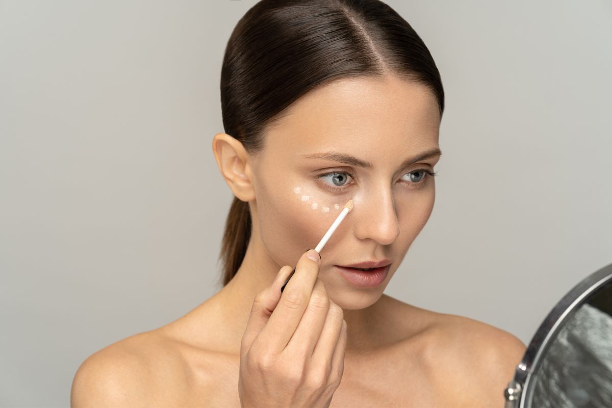 Los 5 mejores correctores de ojeras para eliminar el cansancio de tu rostro - La Opinión Los 5 mejores correctores de ojeras para eliminar el cansancio de tu rostro - La Opinión