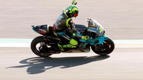 Valentino Rossi puso este domingo "punto y final" a su carrera deportiva.