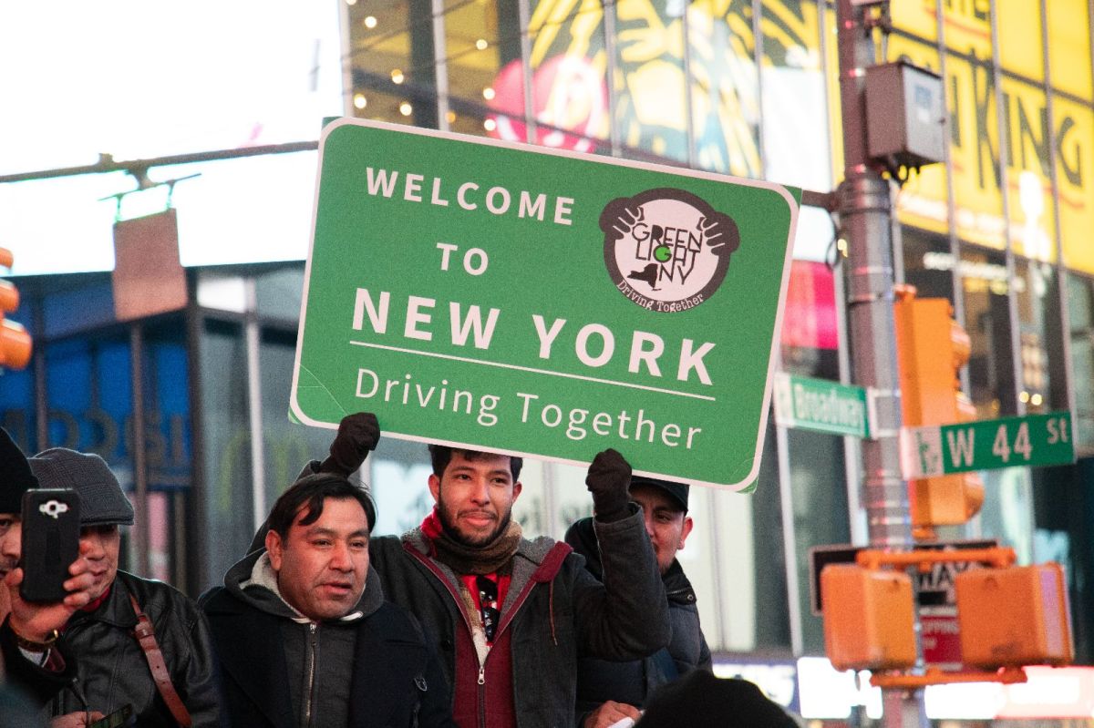 New York es uno de los 15 estados que les permiten a los indocumentados  tener licencias de conducir.