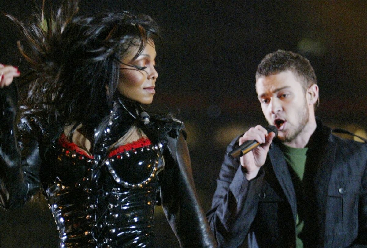 Janet Jackson’s stylist says Justin Timberlake knew the singer’s “wardrobe failure” in 2004 was ready