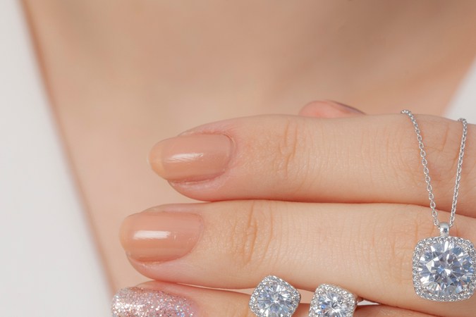 La mejor lista de 10 regalos para dar a una quinceañera en su día especial