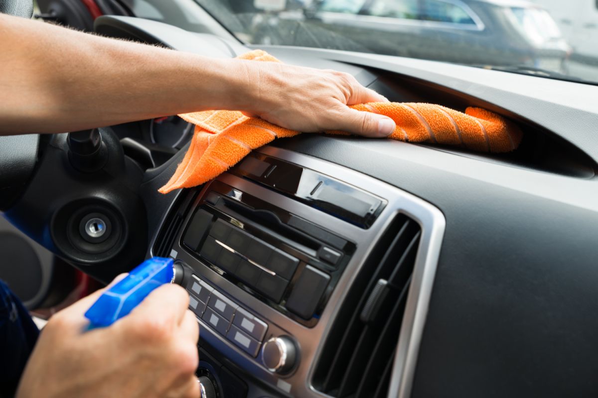 Mantener tu auto perfectamente limpio es otra forma de sentirte a gusto y confortable dentro de él