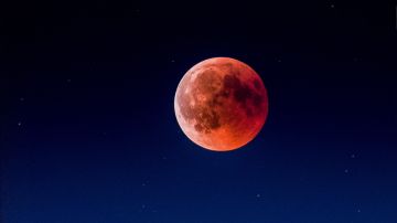 La luna llena de noviembre, que será una luna de sangre por ser un eclipse, adquiere un poderoso simbolismo.