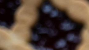 Escribir notas de agradecimiento a tus invitados limpia tu energía y recibes positivismo.