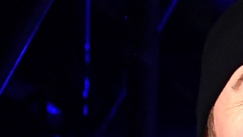 U2