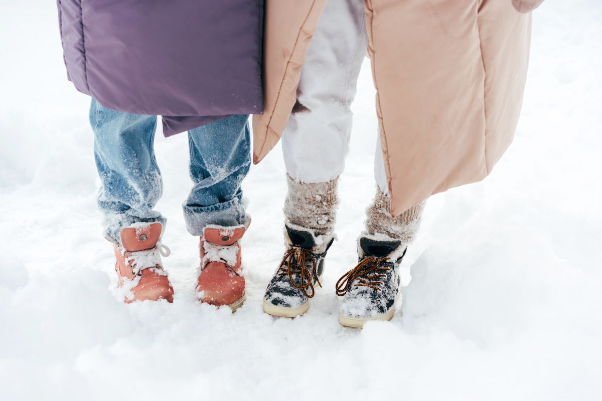 Arreglo privado educación Zapatos para la nieve - La Opinión