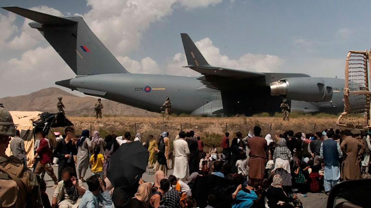 Los nuevos detalles filtrados de la evacuación “caótica y disfuncional” de Afganistán por parte de Reino Unido