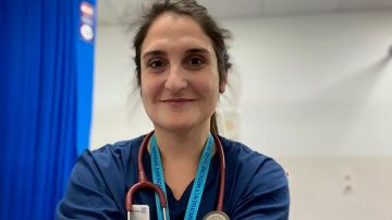 María Santomil, de 34 años, trabaja en el hospital de St. Mary's, en Londres, desde julio de 2014.