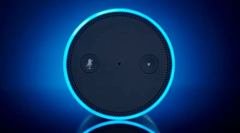 El peligroso reto que Alexa lanzó a una niña de 10 años e hizo a Amazon cambiar su configuración