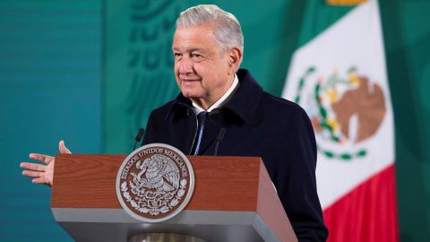 AMLO recomienda a mexicanos reunirse en Navidad "con precauciones" pese a la variante Ómicron