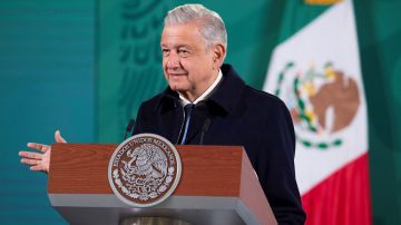 AMLO recomienda a mexicanos reunirse en Navidad "con precauciones" pese a la variante Ómicron