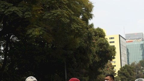 Migrantes marchan en Ciudad de México y exigen respeto a sus derechos humanos