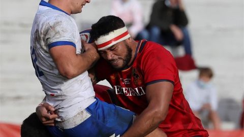 Kawa Leauma (d), durante un partido amistoso de Rugby disputado entre España e Italia en Madrid.