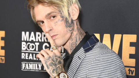 Aaron Carter le pone punto final a su relación.