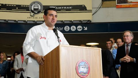 El famoso chef Buddy Valastro abrirá próximamente The Boss Café en Las Vegas.